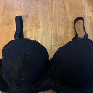Elegant Black Lace Underwire Bra